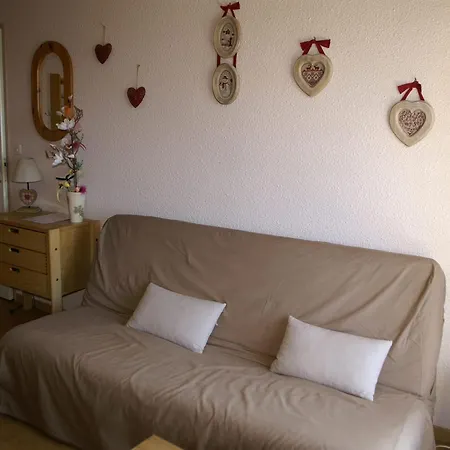 3 Pieces Au Pied Des Pistes Avec Balcon Et Lit Double - Fr-1-557-79